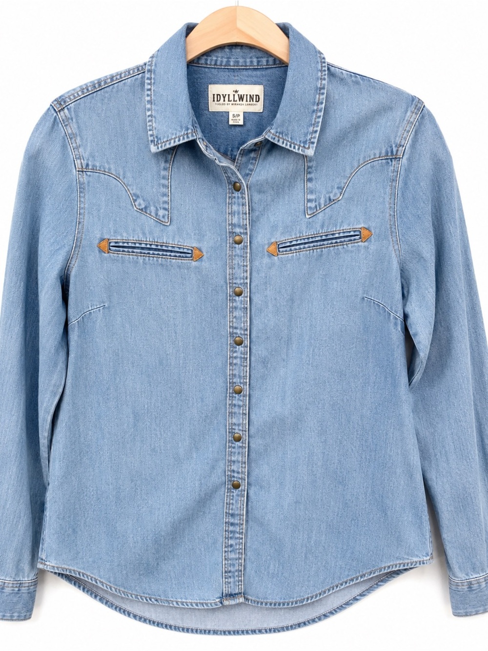 Idyllwind Miranda Lambert Western Chambray Pearl Snap Shirt Small 100% Cotton